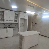 آپارتمان ۱۳۰ متر پارکینگ آسانسور