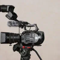 دوربین فیلمبرداری حرفه ای و سینمایی FS7 MARK2