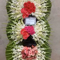 فروش ارسال تخصصی تاج گل‌ دسته یک تاپنج طبقه مدرن