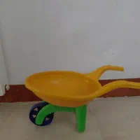 فرغون اسباب بازی