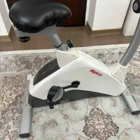 دوچرخه ثابت تایوانی