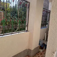 اجاره حیاط ۵۰ متر دوطبقه واقع در ۴۲ متری