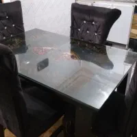 میز نهارخوری چهارنفره