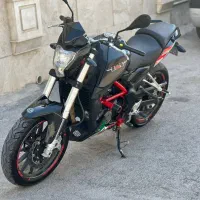 بنلی ۲۵۰ سی سی|موتورسیکلت|تهران, فلسطین (میدان انقلاب)|دیوار