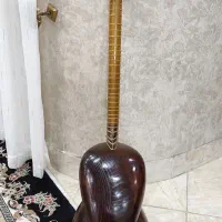 تار، تیره رنگ|سازهای سنتی|ملایر, |دیوار