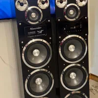 اسپیکر با صدای فوق العاده قوی همراه با میکروفون