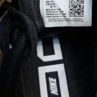 کتانی فروشی|کیف، کفش، کمربند|اندیشه, اندیشه فاز ۱|دیوار