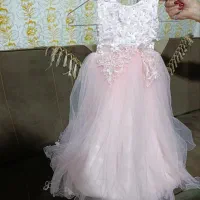 لباس عروس|لباس|خوی, |دیوار