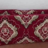 پشتی  سالم  با الیاف  ۱۰۰ درصد پشمی  داخل  پشتی