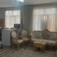 آپارتمان طبقه اول میرزاکوچک خان 5پارکینگ دار