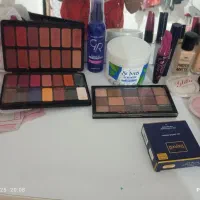 لوازم برای میکاپ