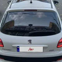 207 بی رنگ