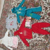 چند دست لباس و حوله و کتانی نو دخترانه زیر دو سال|کفش و لباس بچه|کرج, جهان‌شهر|دیوار