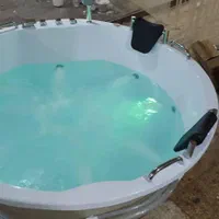 وان جکوزی چهار نفره|لوازم حمام|آمل, |دیوار