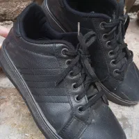 کفش مشکی adidas