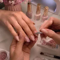 آموزش ناخن کاری با قیمت مناسب
