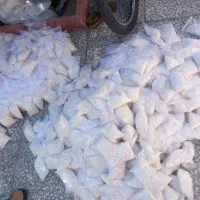 انواع مایع ها لباسشوی و ظرفشوی و دستشوی|مواد شوینده و دستمال کاغذی|شیراز, تندگویان|دیوار