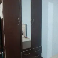 کمد و دراور و آینه