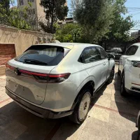 هوندا HRV مدل 2024 صفر خشک وارداتی ژاپن هایبرید|خودرو سواری و وانت|تهران, صادقیه|دیوار