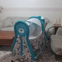 گهواره نوزادی درحد نو|تخت و سرویس خواب|رباط‌کریم, رباط‌کریم|دیوار