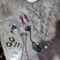 تعدادی بدلیجات دخترونه