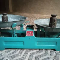 ترازو قدیمی ۲۰ کیلویی