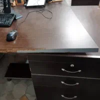 میز اداری بزرگ|دفتر کار|کرمان, |دیوار