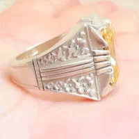 انگشتر های  یاقوت  ، موزانایت  و  زر گون|جواهرات|زنجان, |دیوار