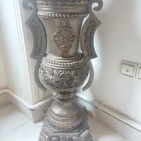 گل، گلدان و پایه گلدان پلی استر
