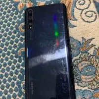 هواوی y8p  رام 6 حافظه 128 گر قدرت و عالی