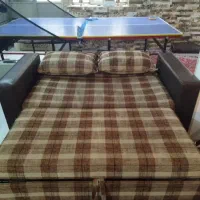 کاناپه تخت شو