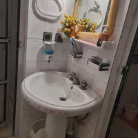 روشویی و اینه