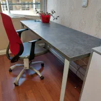 میز کارمندی