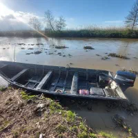 قایق موتوری 85(ساخت قایق حسن و حسین انزلی)