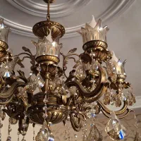 لوستر ۶ شاخه فوق العاده زیبا و سالم