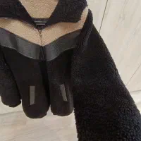 کاپشن کرکی|لباس|خوی, |دیوار