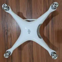 پهباد یا هلی شات فانتوم 4پرو|دوربین عکاسی و فیلم‌برداری|شیراز, حومه شیراز|دیوار