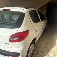 پژو ۲۰۷i دستی پانوراماارتقایافته بارینگ فولادی۱۴۰۴|خودرو سواری و وانت|شیراز, شهرک مطهری|دیوار