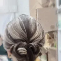 ارایشگاه زنانه