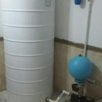 تاسیسات لوله کشی اب نصب پمپ ومنبع آبگرمکن شیرآلات