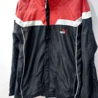 یک دست لباس ورزشی