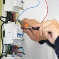 برقکار خدمات برق ساختمان