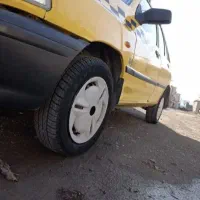 تاکسی پراید