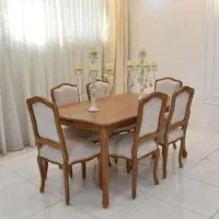 میز نهار خوری ۶ نفره فرانسوی  رنگ گردویی پارچه کرم