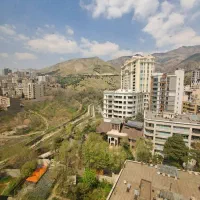220-متر-طبقات-بالا-دید-و-نور-عالی-از-3-جهت