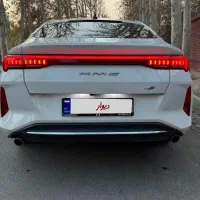 کی ام سی j7 مدل ۱۴۰۳ معاوضه هم دارم|خودرو سواری و وانت|تهران, فرودگاه مهرآباد|دیوار