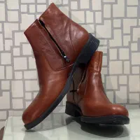 نیم بوت مردونه