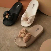 دمپایی ملیکا زنانه