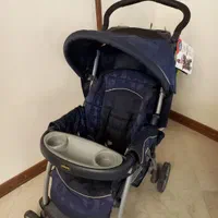 کالسکه چیکو اصل به همراه دفترچه راهنما سرمه ای رنگ|کالسکه و لوازم جانبی|تهران, جنت‌آباد مرکزی|دیوار