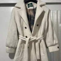 تعدادی پالتو با قیمت مناسب|لباس|ری, دولتآباد|دیوار